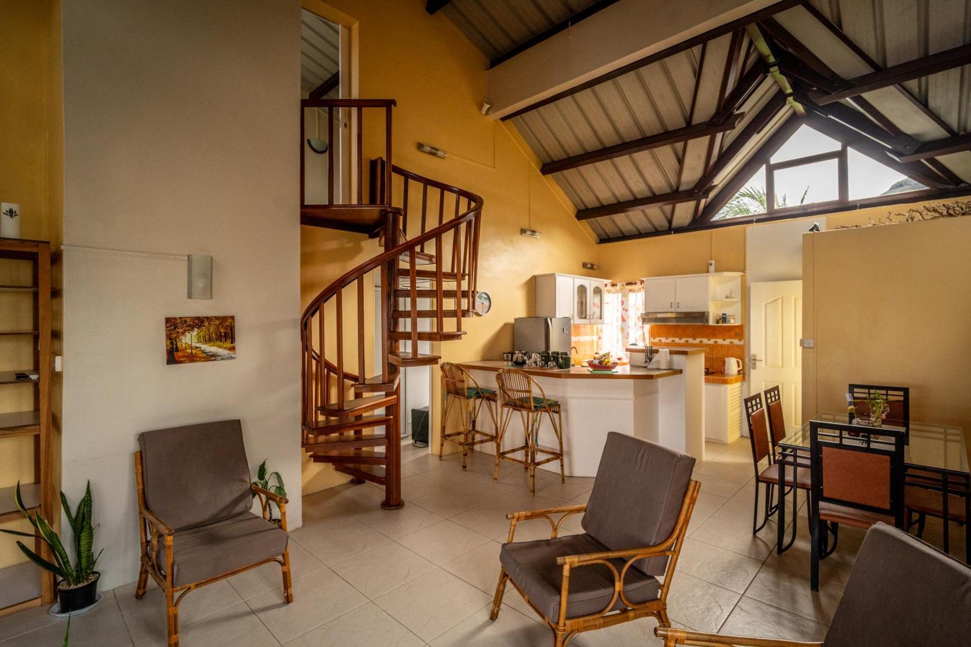 Charming Condo Rivière Noire Dış mekan fotoğraf